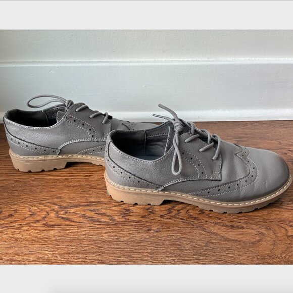 Nordstrom Gray Vegan Leather Sawyer Lace-up Dress Shoe - Size 5 - Picture 2 of 5